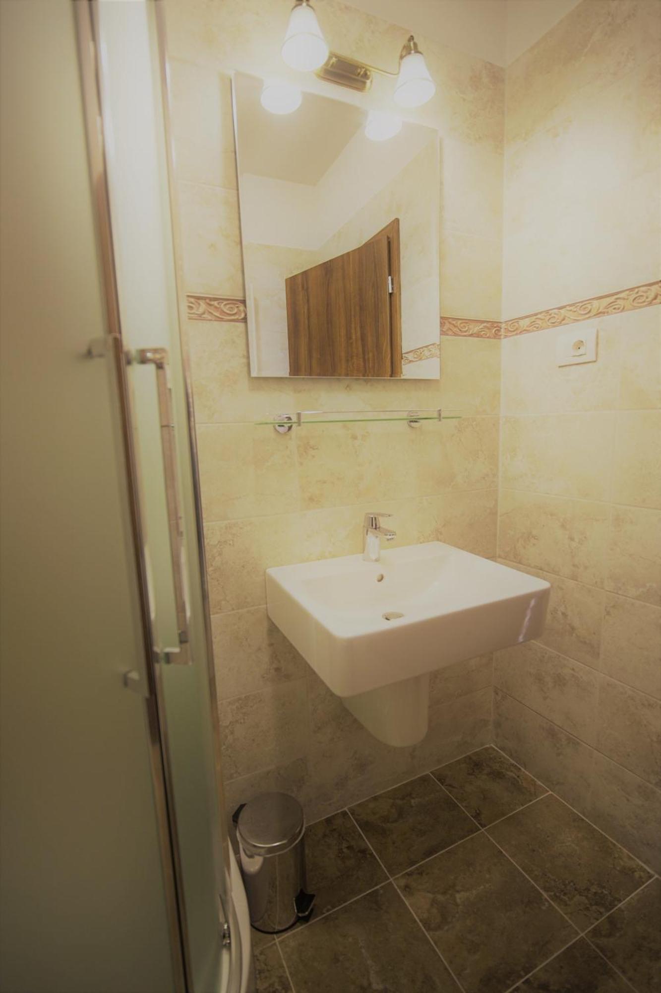 Hotel La Curtea Domneasca à Piatra Neamţ Chambre photo