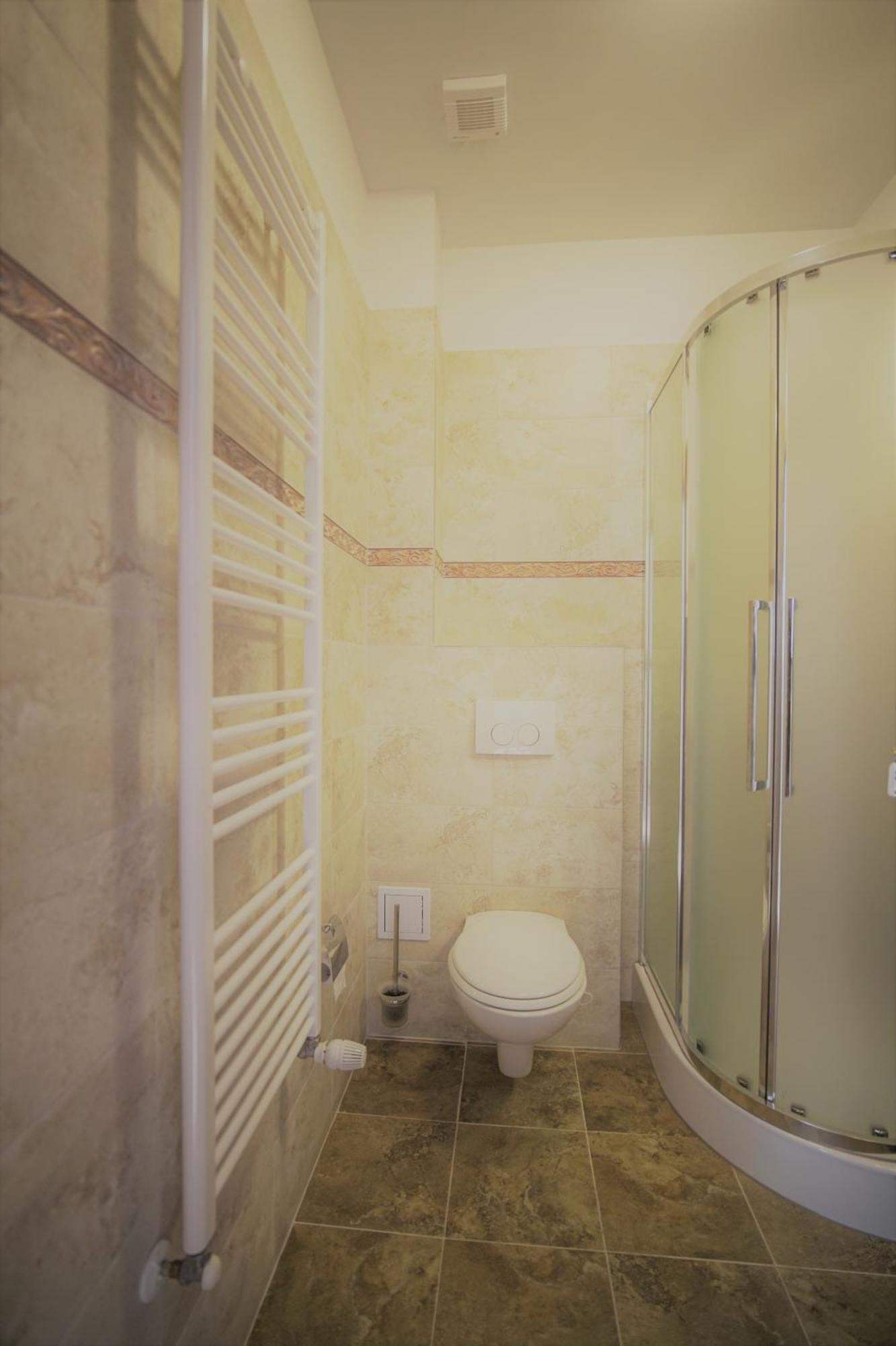 Hotel La Curtea Domneasca à Piatra Neamţ Chambre photo